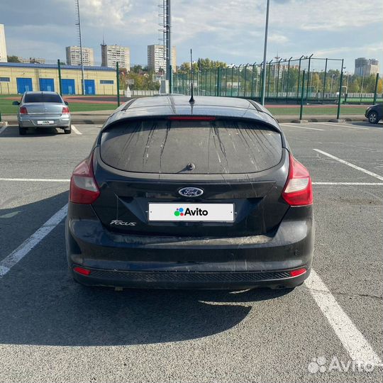 Ford Focus 1.6 МТ, 2011, 200 000 км