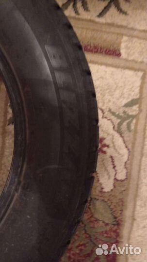 Bridgestone Blizzak Revo GZ 215/60 R16 95S