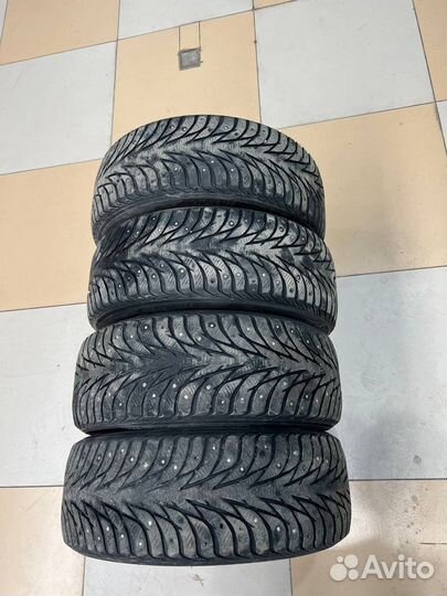 Yokohama Ice Guard Stud IG55 205/50 R17