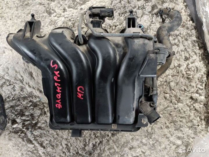 Коллектор впускной на Хюндай Элантра 5. MD. 10-16