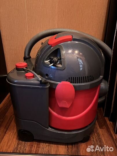 Моющий пылесос Bosch