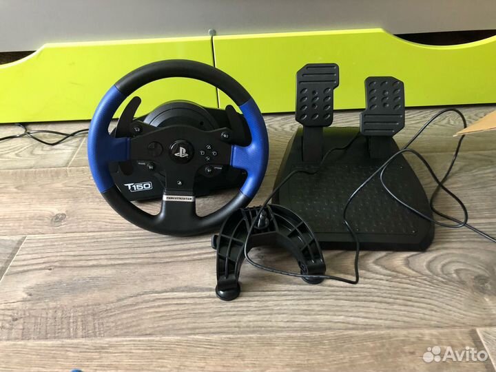 Игровой руль для пк и консолей thrustmaster t150