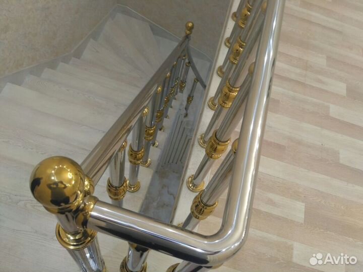 Стеклянные перила