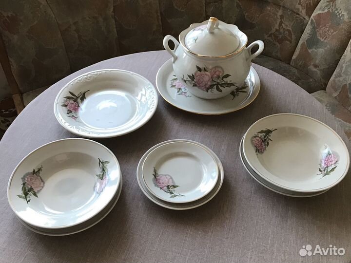 Тарелки Блюда Супница тфз 24 предмета