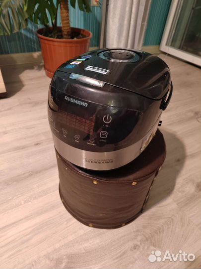 Мультиварка redmond rmc m90
