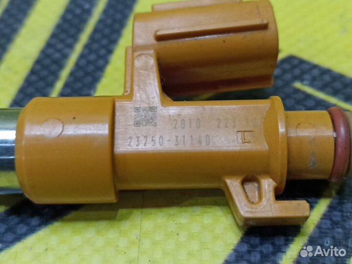 Форсунка Lexus Gs450H GWL10 2grfxe 2012