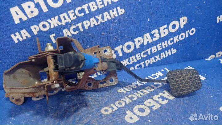 Педаль тормоза Mazda 6 Gh седан L8 2008