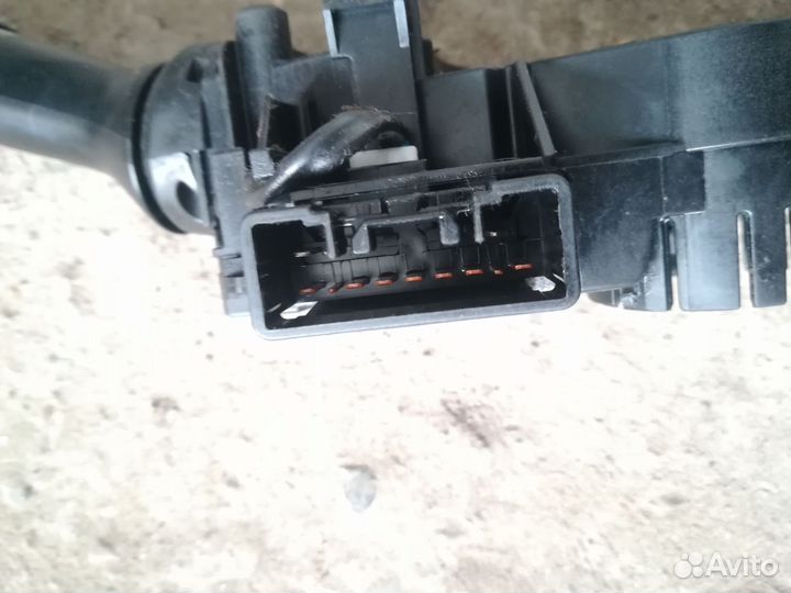 Переключатель поворотников Toyota Corolla E150