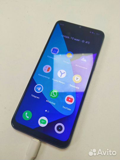 realme C3, 4/64 ГБ