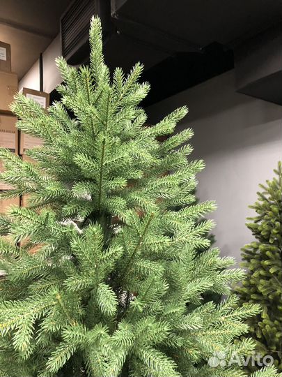 Ель искусственная литая