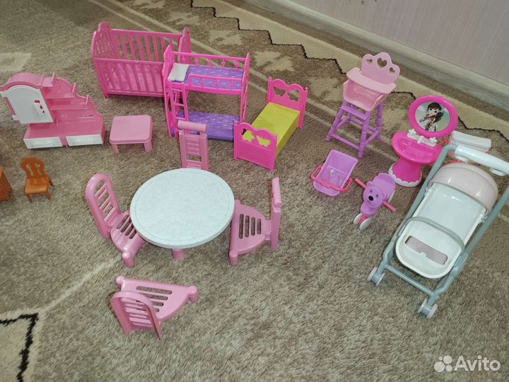 Мебель для кукольного домика