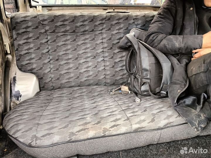 Сиденья ваз 21099