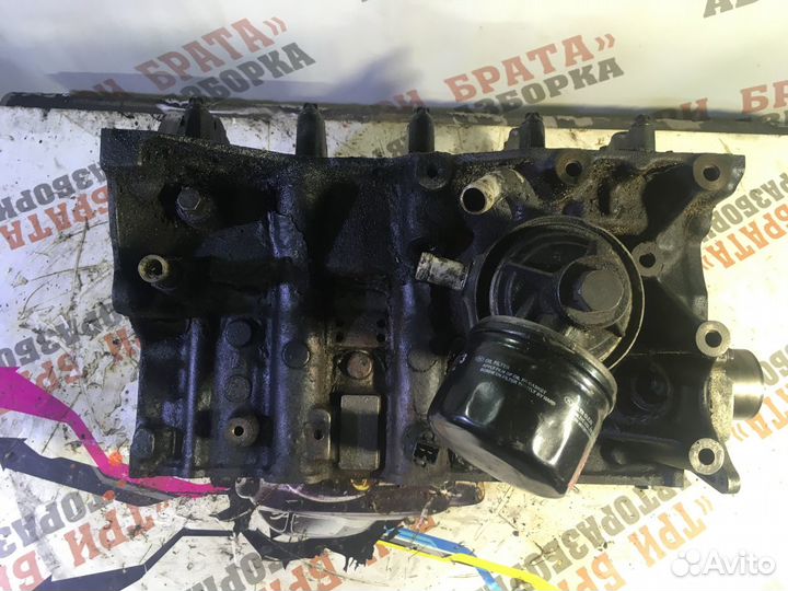 Рено Кангу Блок двигателя