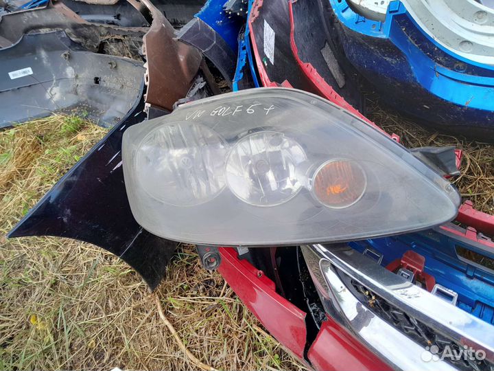 Фара Volkswagen Golf 5+ 5M2941006A
