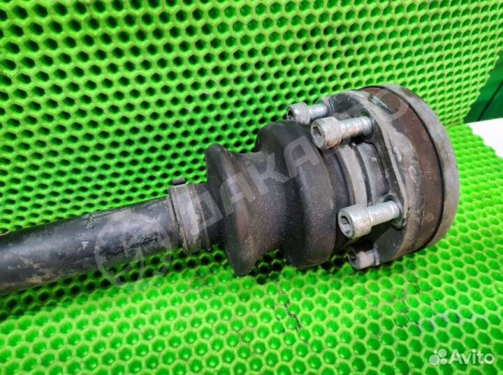 Привод передний правый Mercedes-Benz V W638