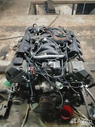 Двигатель BMW X5 4.4i 448S2 E53 M62B44TU