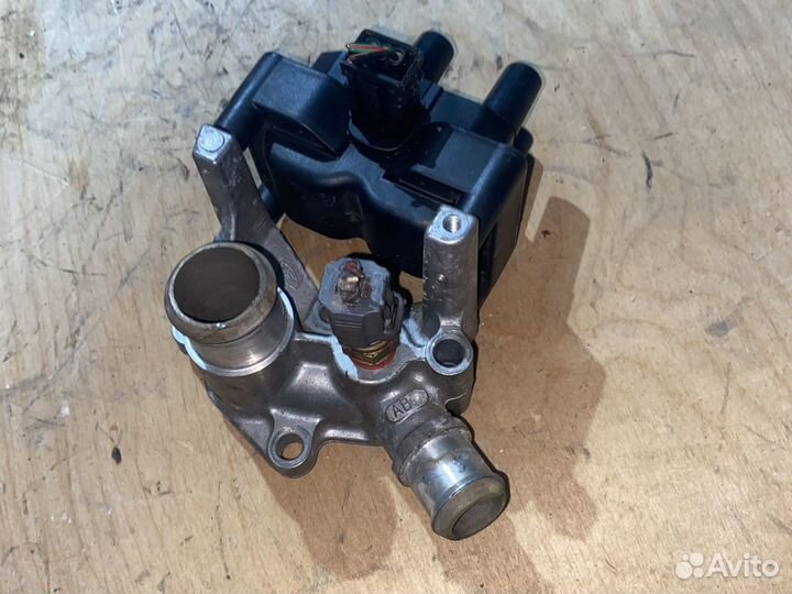 Катушка зажигания Ford Focus ll 1.6л 0221503485