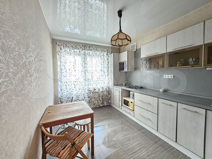 2-к. квартира, 62,5 м², 8/10 эт.