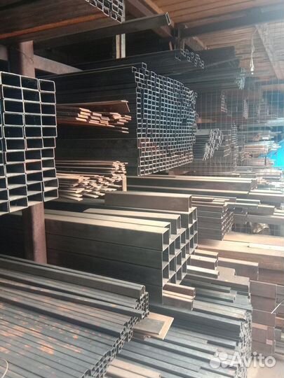 Труба профильная квадратная