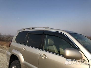Land Cruiser Prado 120 Ветровики с хромом D9QE9