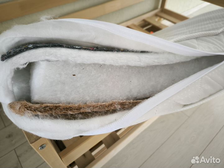 Детская кровать с матрасом и ящиками