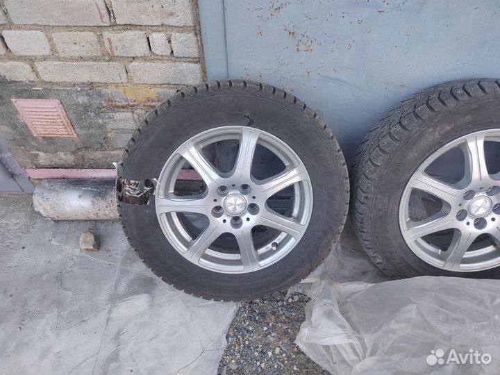 Диски литые Hot staff Exceeder R15, 5/100