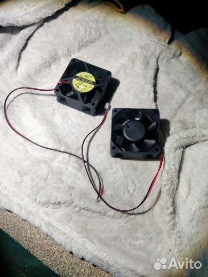 Вентилятор для блока питания 60х60