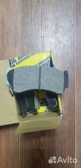Колодки тормозные передние Nissan Ad Y10 GA15DE