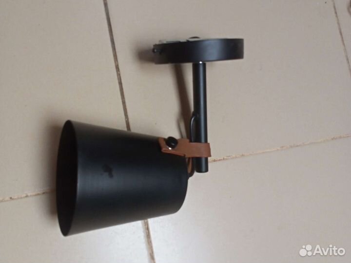 Настенный светильник бра