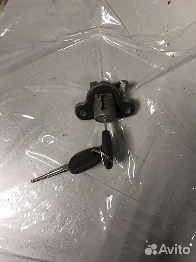 Замок багажника Chevrolet