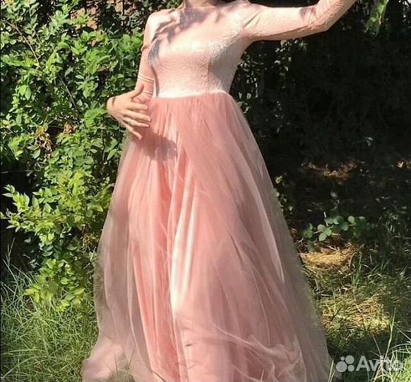 Нарядное платье