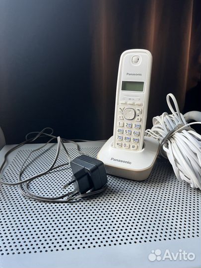 Домашний телефон Panasonic