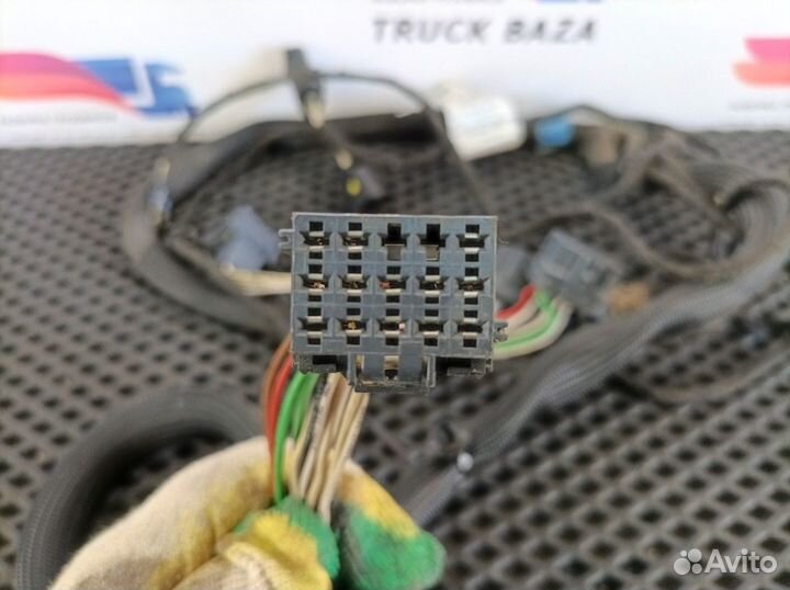 5490407124020 Проводка двери правой камаз 5490