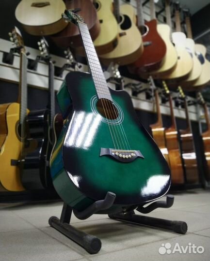 Акустическая гитара Belucci + чехол