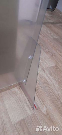 Экран защитный настольный