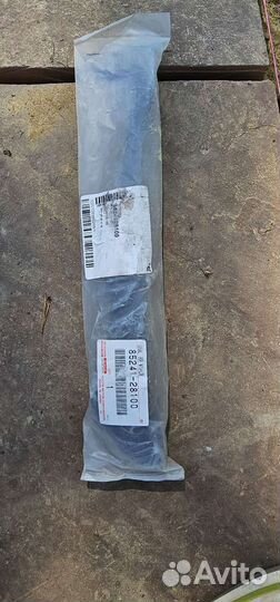Поводок дворника Toyota 85241-28100