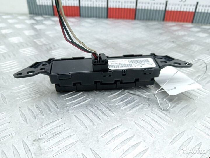 Кнопка аварийной сигнализации Jeep Patriot 2007