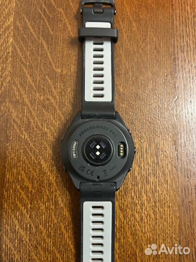 Продаю смарт часы garmin forerunner 965