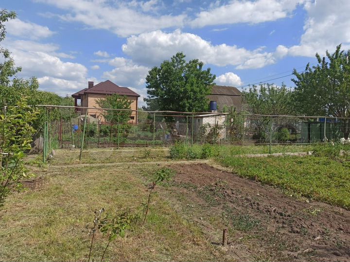 Дача 10 м² на участке 5 сот.