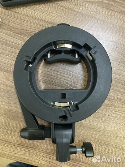 Кронштейн держатель вспышки godox s1 bowens