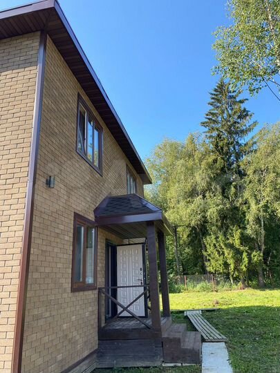 Дом 208 м² на участке 10 сот.