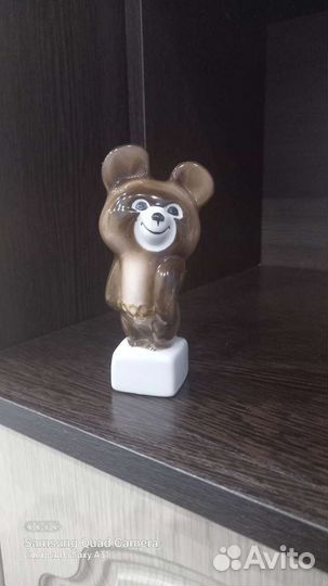 Олимпийский мишка фарфор