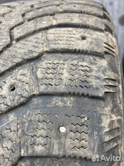 Bridgestone Blizzak Spike-01 255/55 R18