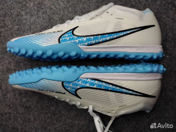 Футбольные бутсы Nike air zoom