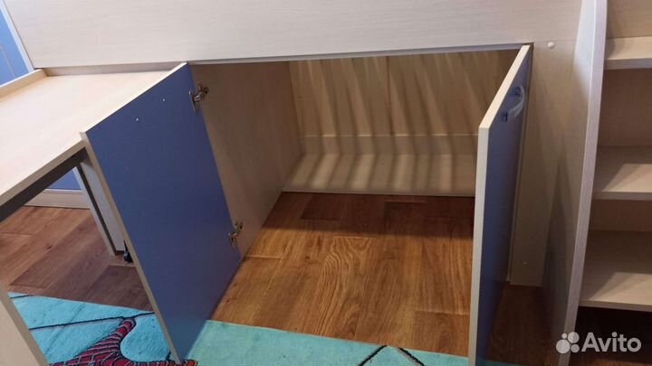Детская кровать.Кровать-чердак 