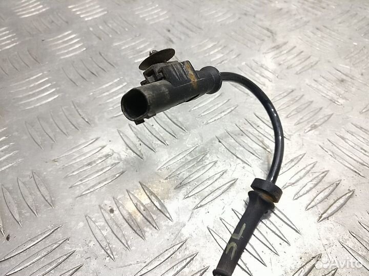 Датчик ABS Almera N16 (00-06) зад L б/у