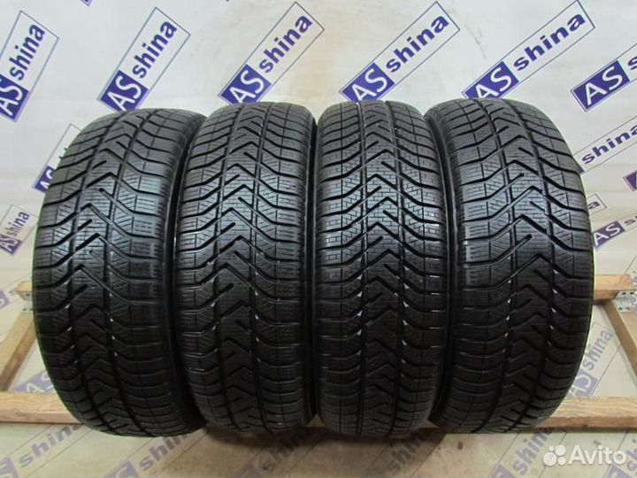 Pirelli Winter 210 SnowControl Serie III 195/55 R17 97P