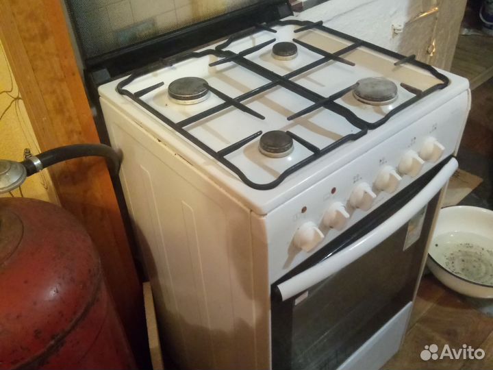 Газовая печка с электрической духовкой