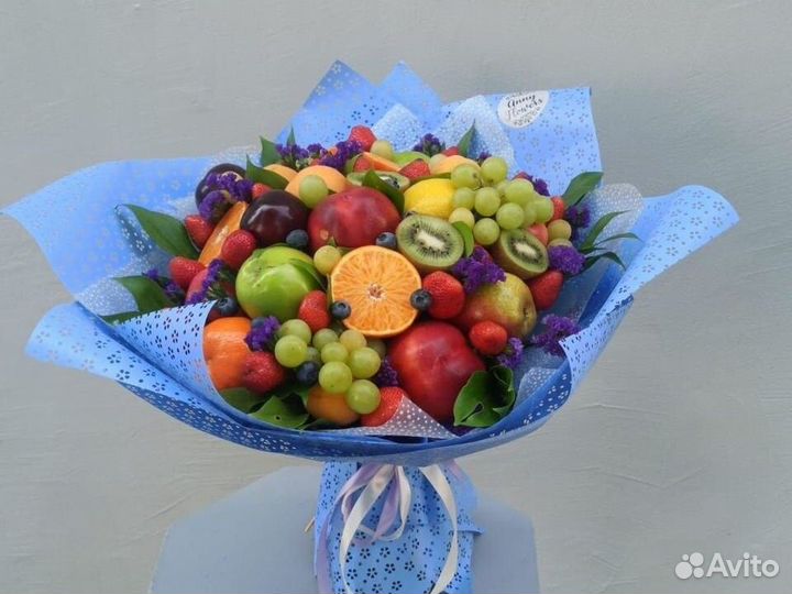 Букет из фруктов И конфет, фруктовые корзины