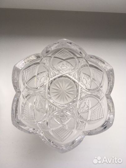 Хрустальная ваза Тюльпан